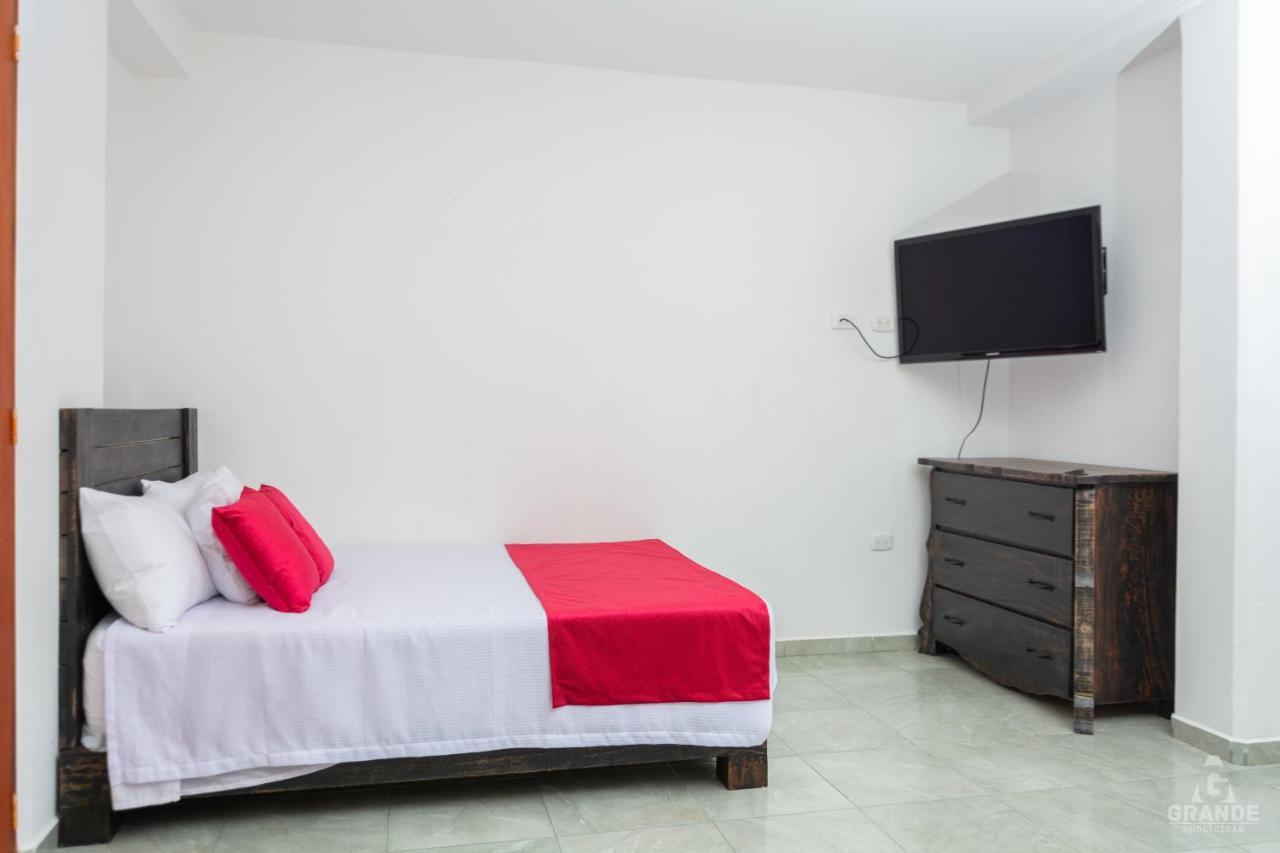 Hotel Madre Laura Jerico Exterior foto