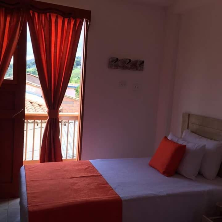 Hotel Madre Laura Jerico Exterior foto